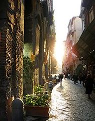 220px Via dei Tribunali Napoli